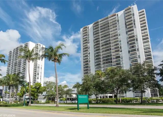 Property at 3675 N Country Club Dr #2502, Miami, FL, 33180, 1 bed, 2 baths, [object Object]