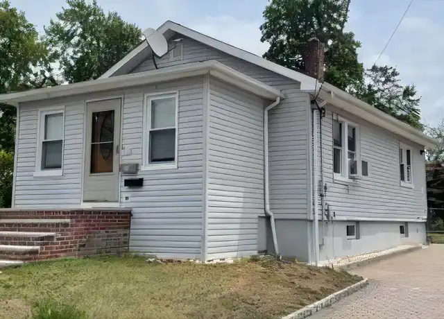 Property at 22 Pequannock Ave, Pequannock, NJ, 07440, 2 beds, 1 bath, [object Object]