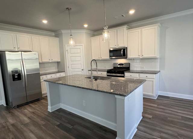 Photo of 3662 Dover Run Ln, Loganville, GA 30052