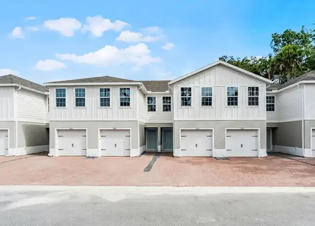 Property at 2410 Mercury Way, South Daytona, FL, 32119, 3 beds, 2.5 baths, [object Object]