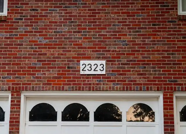 Property at 2323 D St Unit 5, Lincoln, NE, 68502, 2 beds, 1 bath, [object Object]