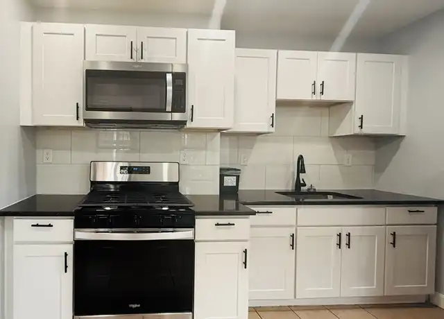Property at 183 Windsor St Unit 1, Cambridge, MA, 02139, 2 beds, 1 bath, [object Object]