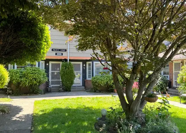 Property at 2222 NE Pacific St Unit G, Portland, OR, 97232, 1 bed, 1 bath, [object Object]