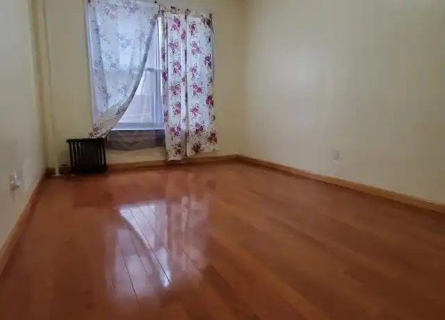 Property at 21 Battery Ave, Brooklyn, NY, 11228, 3 beds, 1 bath, [object Object]