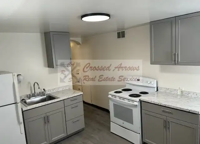 Property at 111 E 6th Ave, Cheyenne, WY, 82001, 1 bed, 1 bath, [object Object]