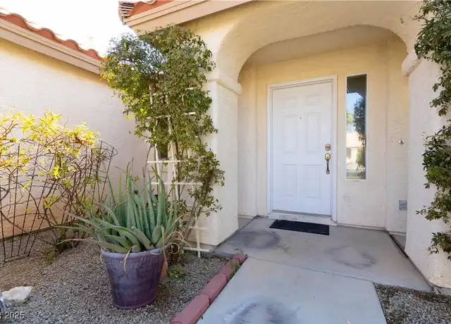 Property at 4633 Califa Dr, Las Vegas, NV, 89122, 3 beds, 2 baths, [object Object]