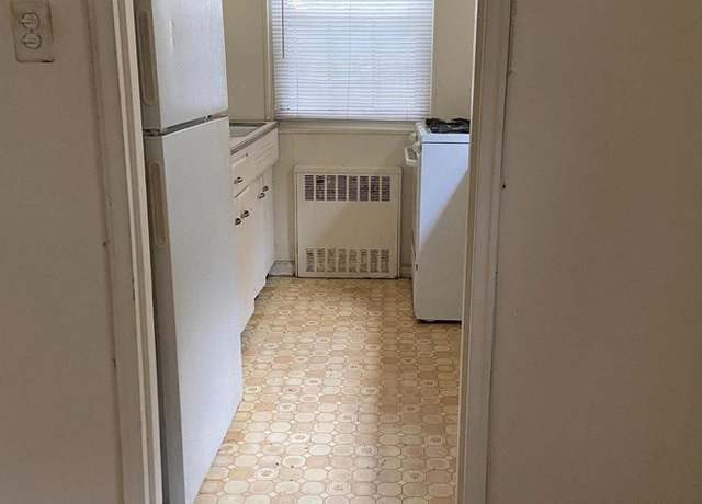 Photo of 214-8 69th Ave Unit Lower, Queens, NY 11364