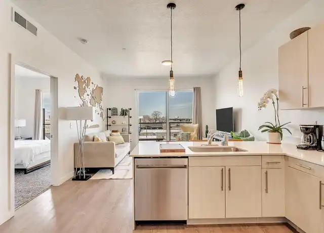 Property at Maven West - 945 S 300 W, Salt Lake City, UT, 84101, 1 bed, 1 bath, [object Object]