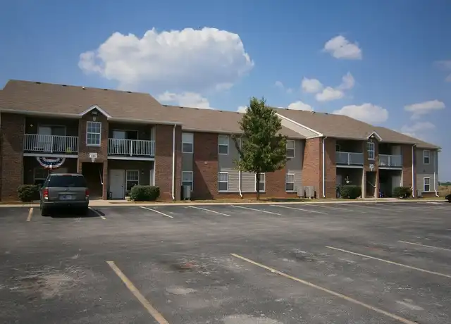 Property at 100 Pioneer Creek Ln, Mitchell, IN, 47446, 1-3 bed, 1-2 bath, [object Object]