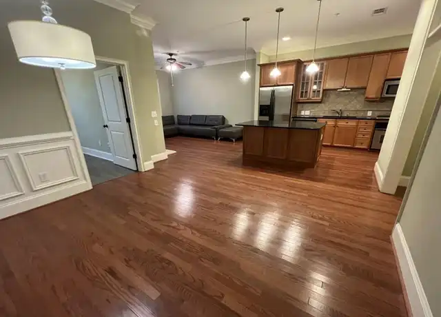 Property at 11 Perimeter Ctr E #1410, Atlanta, GA, 30346, 2 beds, 1 bath, [object Object]