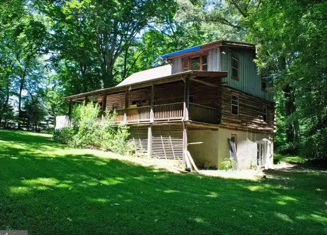 Property at 412 Ole Dirt Rd, Great Falls, VA, 22066, 3 beds, 3 baths, [object Object]