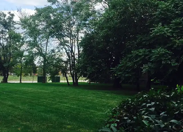 Property at Seward Gardens - 870 Seward Ave, Detroit, MI, 48202, 1 bed, 1 bath, [object Object]