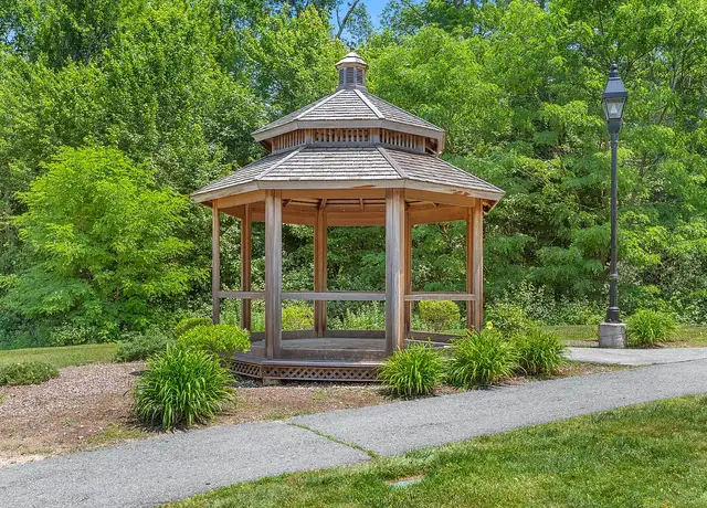 Photo of 505 W Lowell Ave, Haverhill, MA 01832