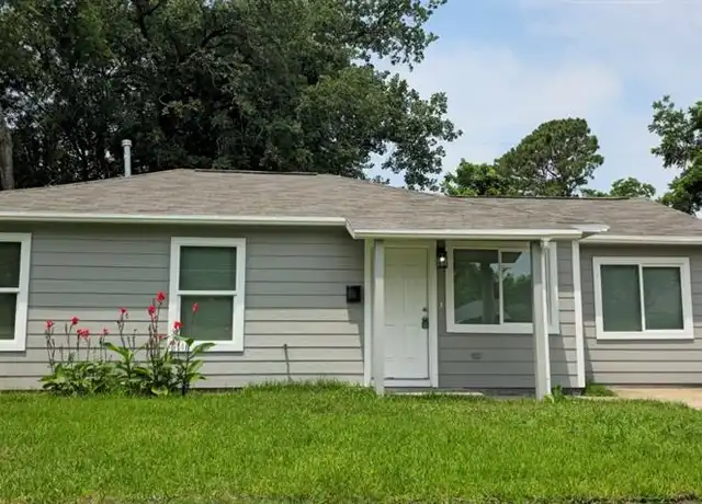 Property at 9406 Chesterfield Dr, Houston, TX, 77051, 4 beds, 2 baths, [object Object]