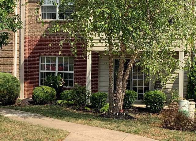 Photo of 2515 Shining Water Dr, Louisville, KY 40299