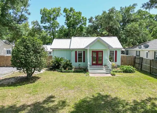 Property at 119 23rd St, Gulfport, MS, 39507, 3 beds, 2 baths, [object Object]