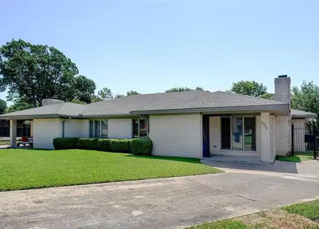 Property at 4853 Ledgestone Ct, Fort Worth, TX, 76132, 3 beds, 2 baths, [object Object]