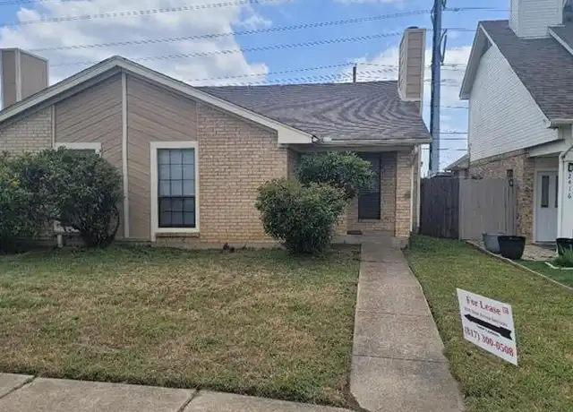 Property at 2418 Sherry St, Arlington, TX, 76014, 2 beds, 2 baths, [object Object]