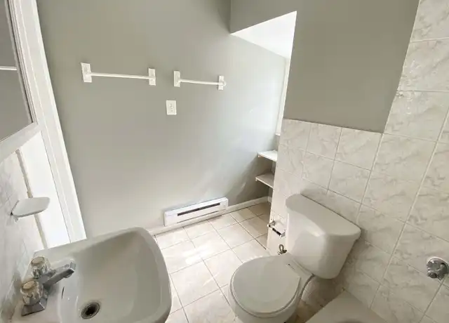 Property at 408 E Roosevelt Blvd, Philadelphia, PA, 19120, 1 bed, 1 bath, [object Object]