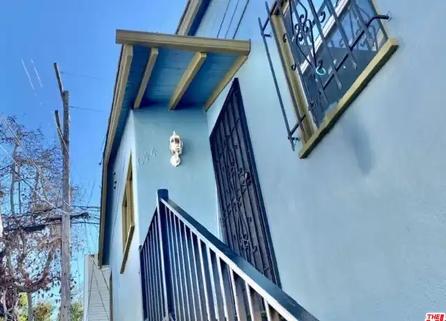 Property at 644 W 40th Pl, Los Angeles, CA, 90037, 1 bed, 1 bath, [object Object]