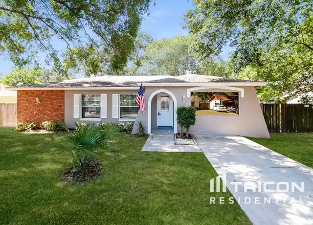 Property at 704 Falkirk Ave, Valrico, FL, 33594, 4 beds, 2 baths, [object Object]