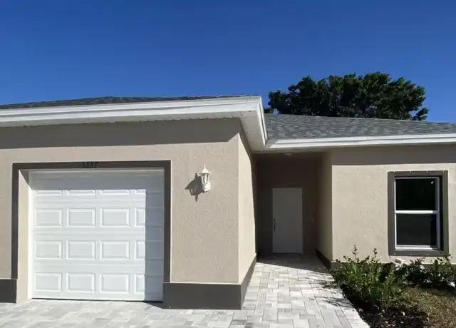 Property at 1060 San Cristobal Ave, Punta Gorda, FL, 33983, 3 beds, 2 baths, [object Object]