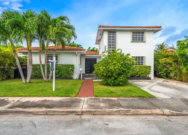 Property at 7520 Hispanola Ave, North Bay Village, FL, 33141, 4 beds, 3.5 baths, [object Object]