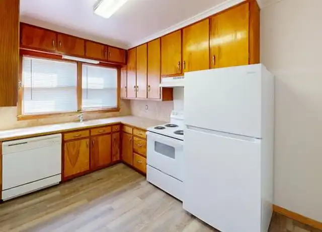 Property at 1015 N 3rd St Unit 3, Bismarck, ND, 58501, 3 beds, 1 bath, [object Object]