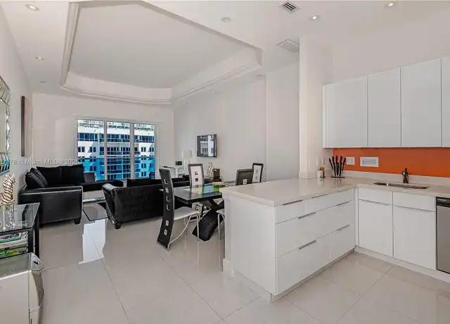 Property at 2301 Collins Ave #1619, Miami Beach, FL, 33139, 2 beds, 2 baths, [object Object]