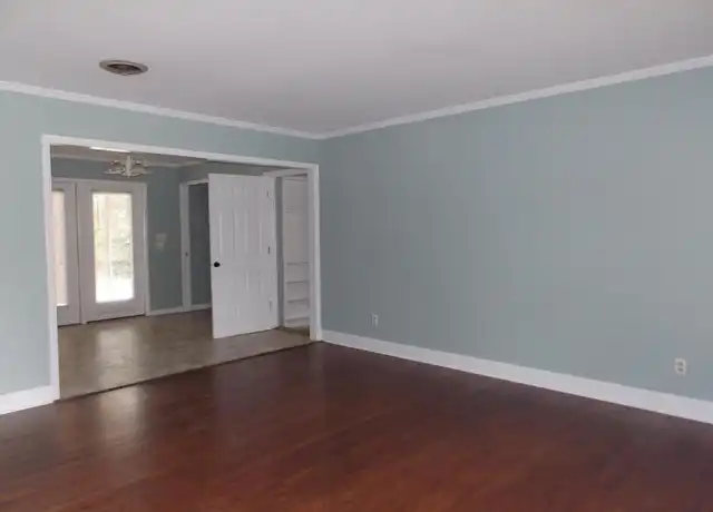 Property at 403 Catherine Ave, Statesboro, GA, 30458, 3 beds, 2 baths, [object Object]