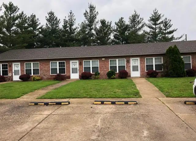 Property at 1105 S Wines St Unit 1105 D, Salem, MO, 65560, 1 bed, 1 bath, [object Object]