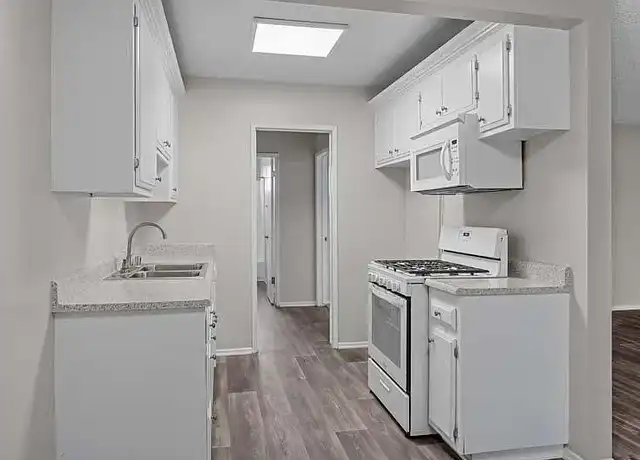 Property at La Madera - 9900 Acacia Ave, Garden Grove, CA, 92841, 1-2 bed, 1-1.5 bath, [object Object]