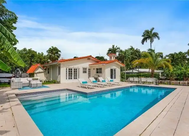 Property at 4 S Gordon Rd, Fort Lauderdale, FL, 33301, 3 beds, 3 baths, [object Object]