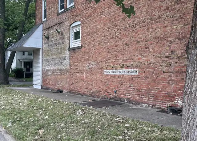 Property at 624 S MacArthur Blvd Unit C, Springfield, IL, 62704, 1 bed, 1 bath, [object Object]