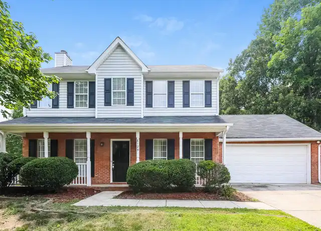 Property at 8129 Vermilion Dr, Charlotte, NC, 28215, 4 beds, 2.5 baths, [object Object]
