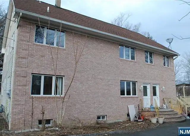 Property at 14 Stiles Ln, Pine Brook, NJ, 07058, 3 beds, 2 baths, [object Object]