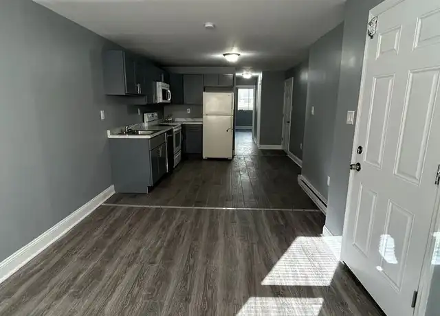 Property at 6435 Chelwynde Ave Unit A, Philadelphia, PA, 19142, 2 beds, 1 bath, [object Object]