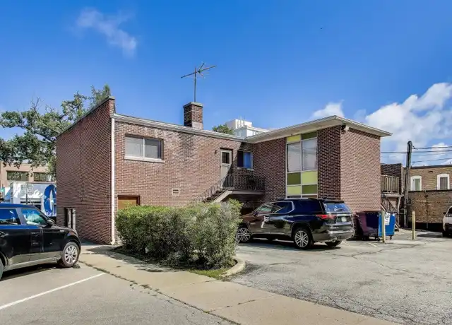 Property at 1717 2nd St Unit 2W, Highland Park, IL, 60035, 2 beds, 1 bath, [object Object]