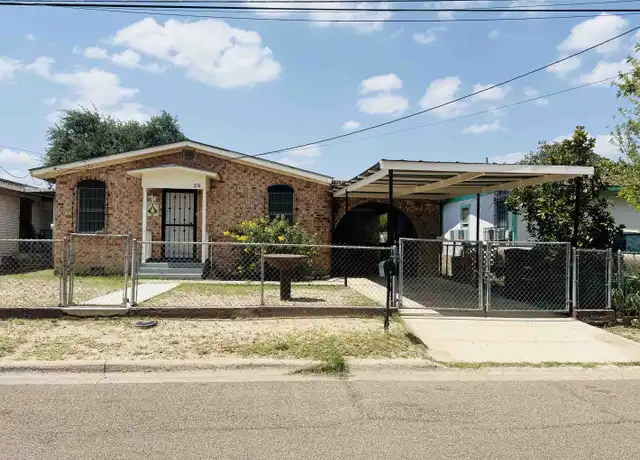 Property at 216 W Olive St, Laredo, TX, 78041, 3 beds, 2 baths, [object Object]