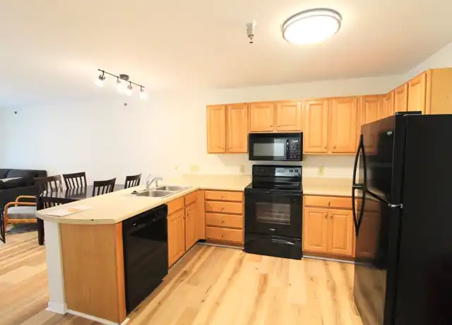 Property at 1366 Hunters Rd, Harrisonburg, VA, 22801, 2 beds, 2 baths, [object Object]