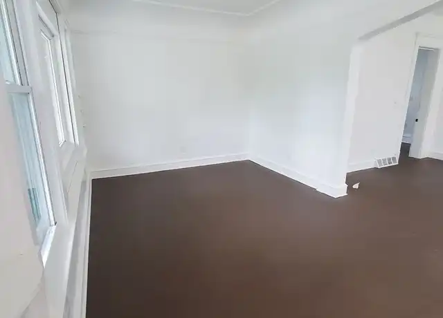Property at 2140-2142 N 46th St Unit 2140 Lower, Milwaukee, WI, 53208, 2 beds, 1 bath, [object Object]