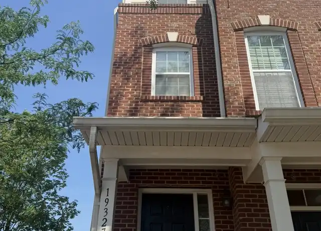 Property at 19327 Diamond Lake Dr Unit 19327, Leesburg, VA, 20176, 3 beds, 2.5 baths, [object Object]