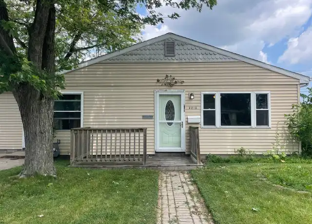 Property at 3213 North Dr, Highland, IN, 46322, 3 beds, 1 bath, [object Object]
