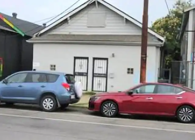 Property at 4023 Saint Claude Ave, New Orleans, LA, 70117, 2 beds, 1 bath, [object Object]