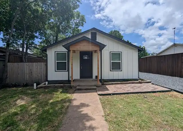 Property at 1003 North St, McKinney, TX, 75069, 2 beds, 1 bath, [object Object]
