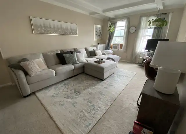Property at 110 Lanark Rd #9, Brighton, MA, 02135, 1 bed, 1 bath, [object Object]