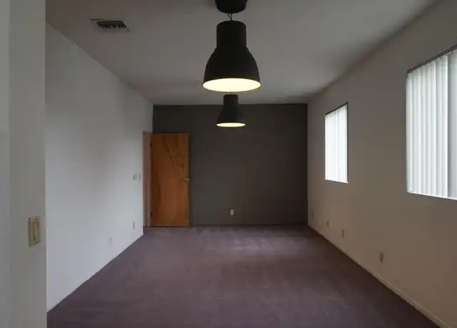 Property at 901 S Harvard Blvd Unit 202, Los Angeles, CA, 90006, 2 beds, 1 bath, [object Object]