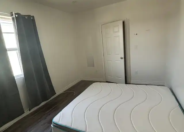 Property at 2903 Van Buren Pl Unit 4, Los Angeles, CA, 90007, 1 bed, 1 bath, [object Object]