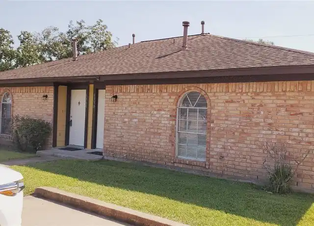 Property at 6358 Crestside Dr, Pasadena, TX, 77505, 2 beds, 1 bath, [object Object]