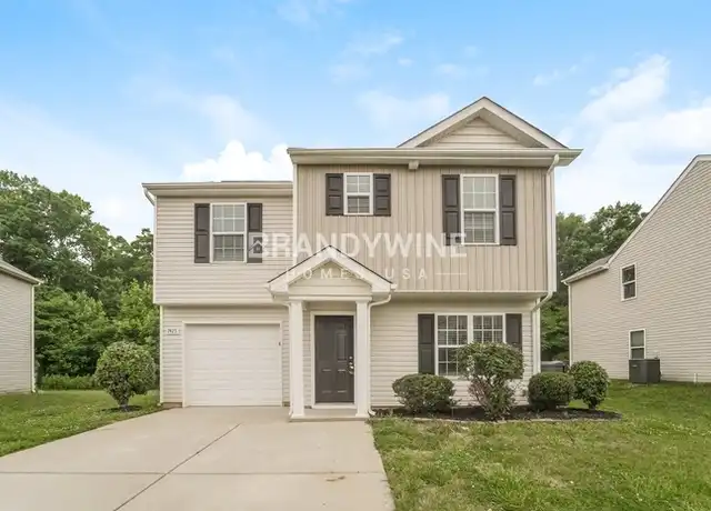 Property at 7425 Hidden Creek Dr, Charlotte, NC, 28214, 4 beds, 2 baths, [object Object]